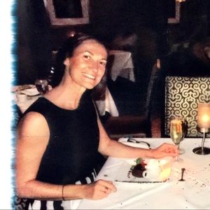 Meet your Posher, Elena